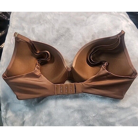 Victoria's Secret 32D Mousse Sexy Tee Smooth Wireless Push Up Bra NWT - Picture 4 of 4